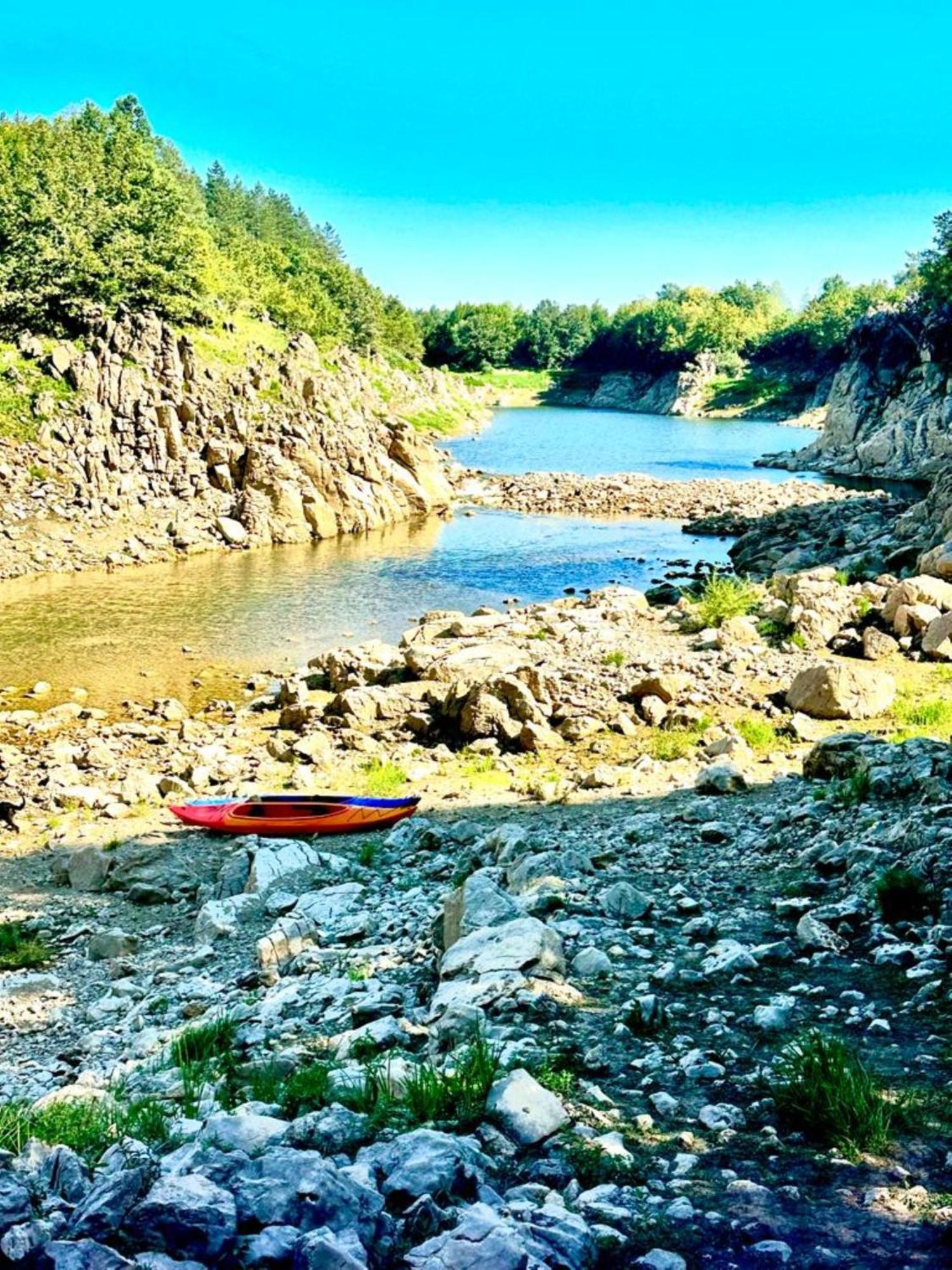 River House Moon Gospic Bagian luar foto